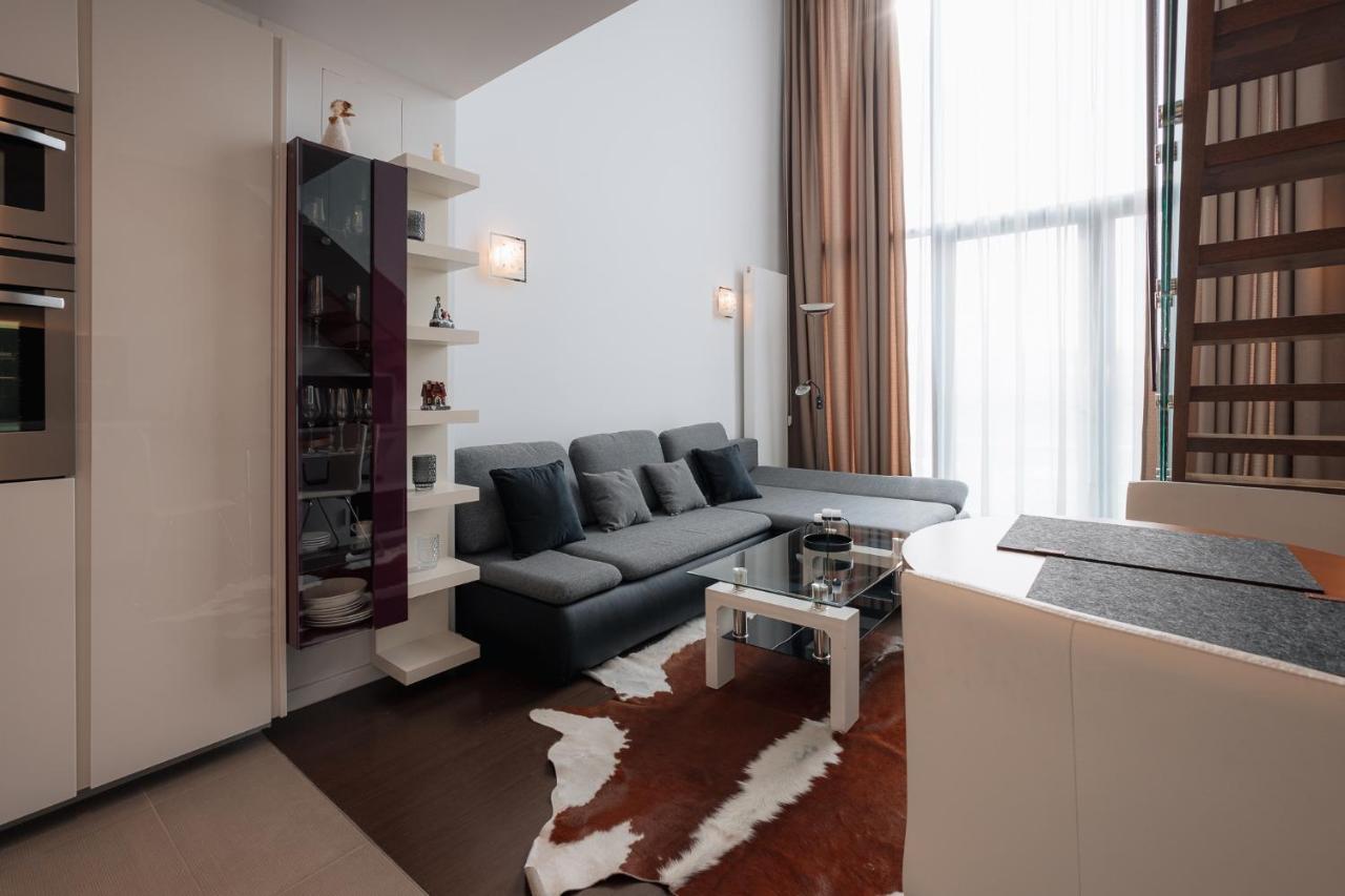 Skau Eurovea Duplex Apartment Danube Exclusive View Free Parking 布拉迪斯拉发 外观 照片