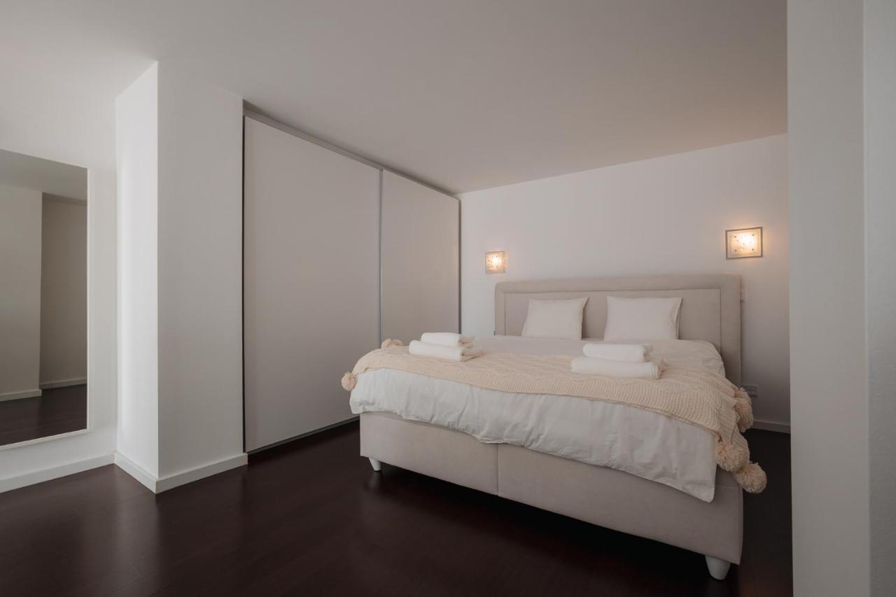 Skau Eurovea Duplex Apartment Danube Exclusive View Free Parking 布拉迪斯拉发 外观 照片